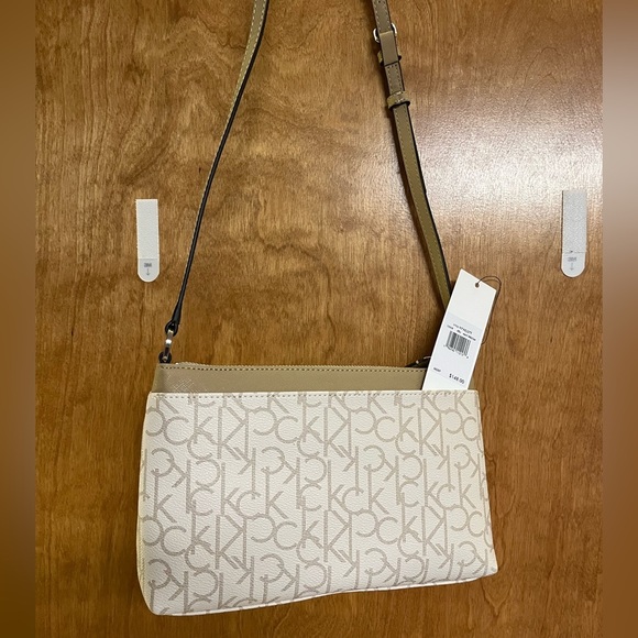 NWT Calvin Klein Purse - Picture 3 of 6